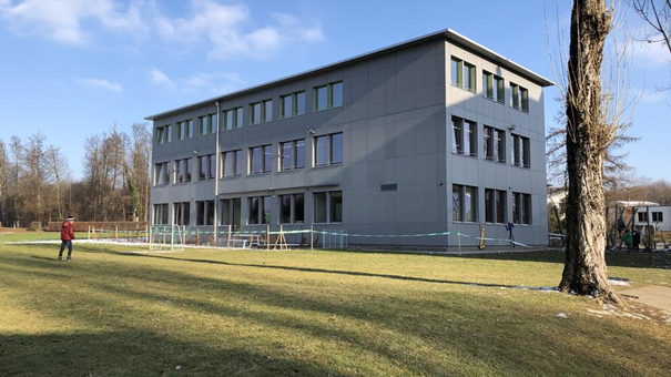 Aufstockung Pavillon Schulhaus